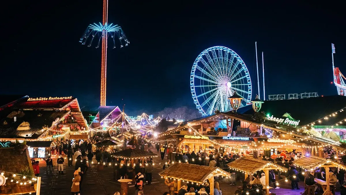 Travel to Winter Wonderland on the Bus
